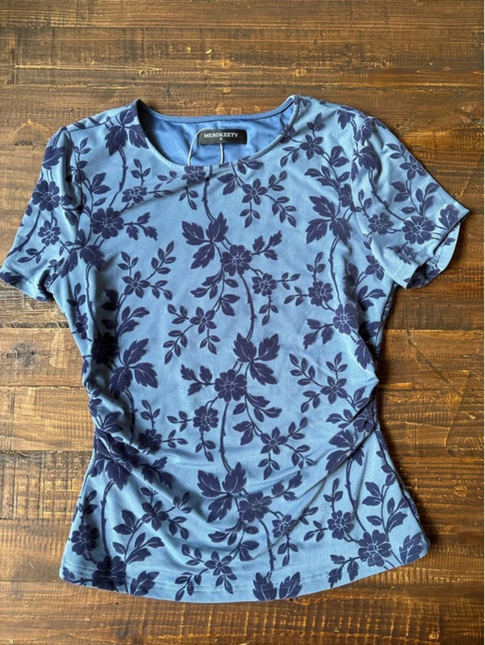 Merokeety Women’s casual shirt